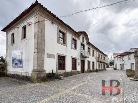 Loja  Venda em Oliveira de Frades, Souto de Lafões e Sejães,Oliveira de Frades