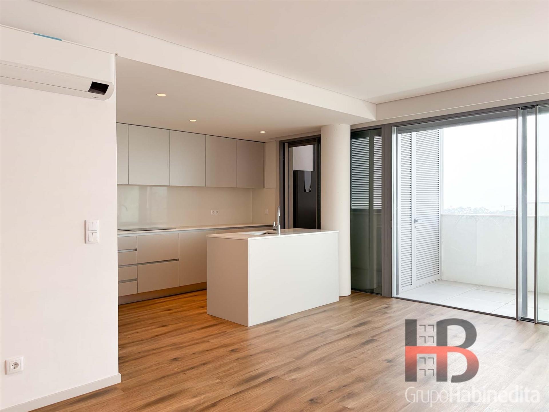 Apartamento T2 Venda em Mafamude e Vilar do Paraíso,Vila Nova de Gaia