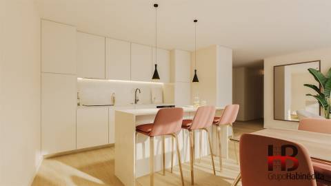 Apartamento T2 com garagem no Bonfim | Perto da Praça Velásquez | Porto