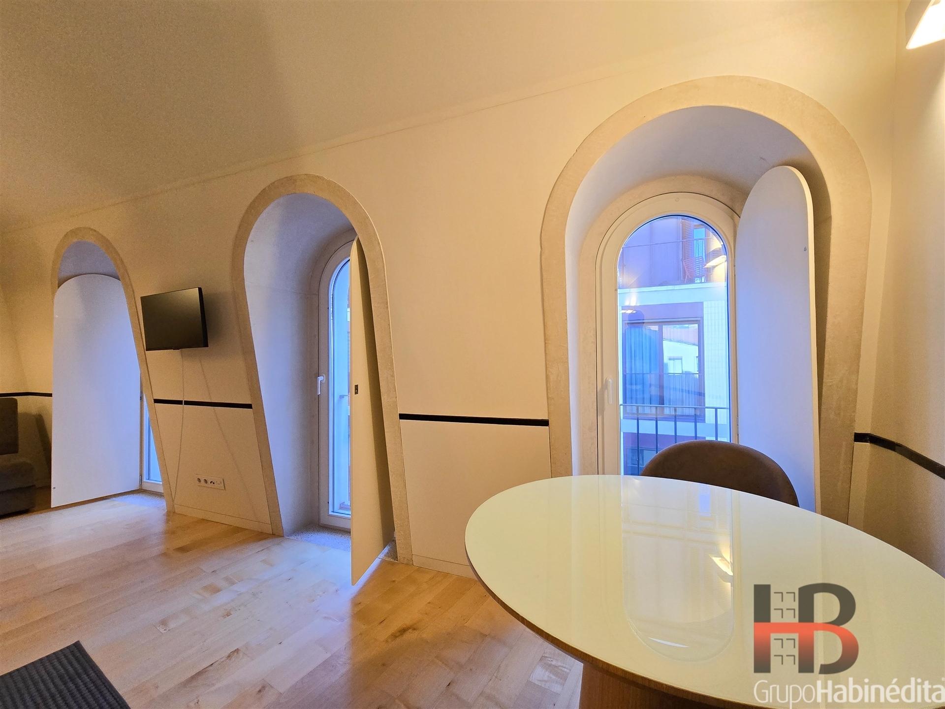 Apartamento T0 Arrendamento em Cedofeita, Santo Ildefonso, Sé, Miragaia, São Nicolau e Vitória,Porto