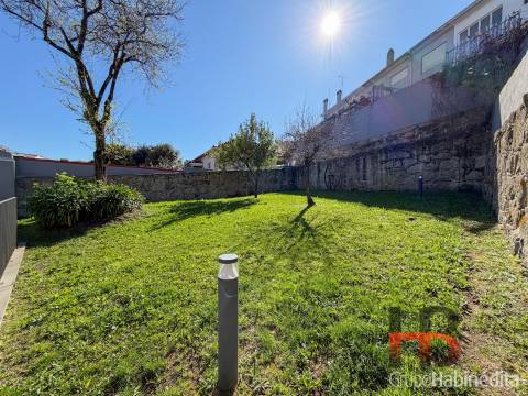 Apartamento T2 Arrendamento em Paranhos,Porto