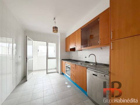Apartamento T2 Arrendamento em Lordelo do Ouro e Massarelos,Porto