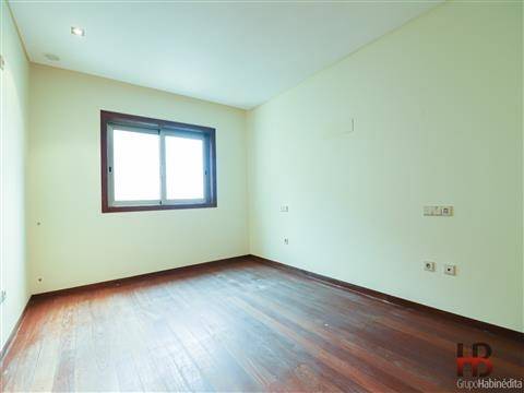 Moradia Geminada T4 Venda em Mafamude e Vilar do Paraíso,Vila Nova de Gaia