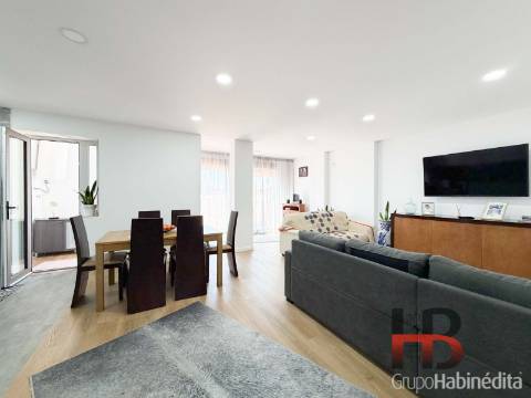 Apartamento T3 Venda em Matosinhos e Leça da Palmeira,Matosinhos