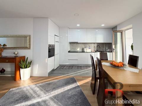 Apartamento T3 Venda em Matosinhos e Leça da Palmeira,Matosinhos