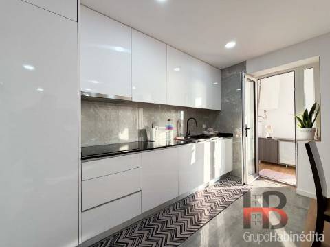 Apartamento T3 Venda em Matosinhos e Leça da Palmeira,Matosinhos