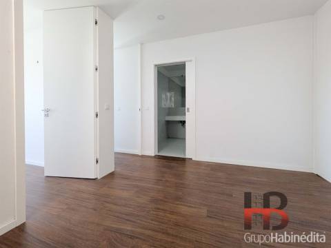Moradia Geminada T3 Venda em Águas Santas,Maia