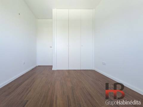 Moradia Geminada T3 Venda em Águas Santas,Maia