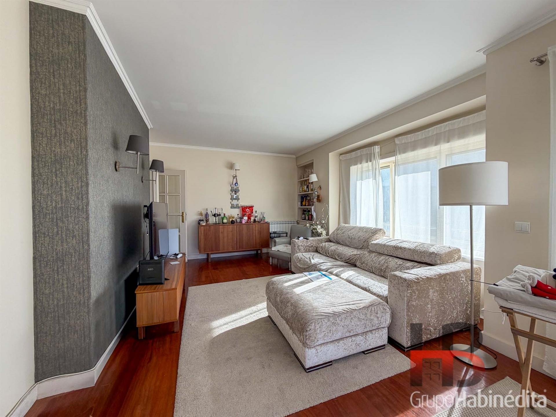 Apartamento T2 Arrendamento em Lordelo do Ouro e Massarelos,Porto