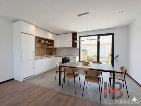 Moradia em Banda T3 Venda em Oliveira de Azeméis, Santiago de Riba-Ul, Ul, Macinhata da Seixa e Madail,Oliveira de Azeméis