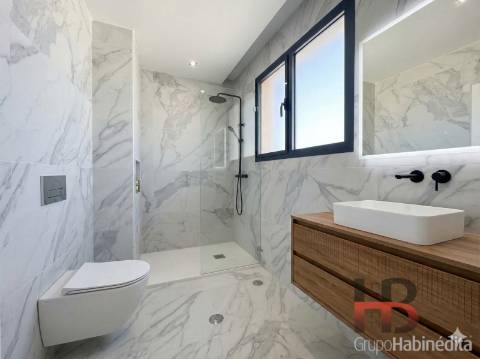 Moradia em Banda T3 Venda em Oliveira de Azeméis, Santiago de Riba-Ul, Ul, Macinhata da Seixa e Madail,Oliveira de Azeméis