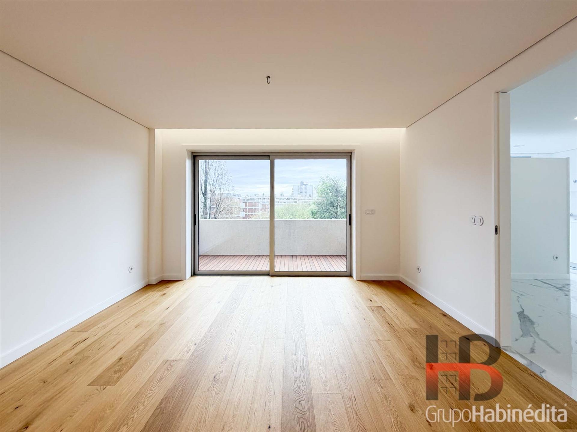 Apartamento T3 Venda em Lordelo do Ouro e Massarelos,Porto