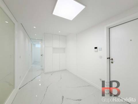 Apartamento T3 Venda em Lordelo do Ouro e Massarelos,Porto