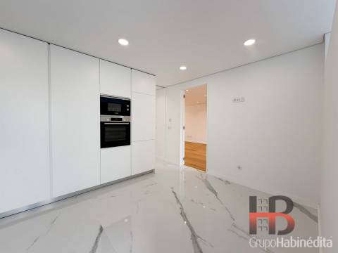 Apartamento T3 Venda em Lordelo do Ouro e Massarelos,Porto