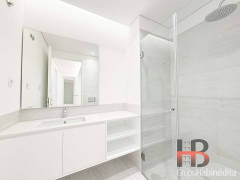 Apartamento T3 Venda em Lordelo do Ouro e Massarelos,Porto