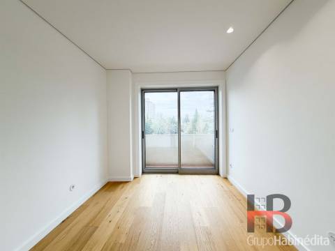 Apartamento T3 Venda em Lordelo do Ouro e Massarelos,Porto