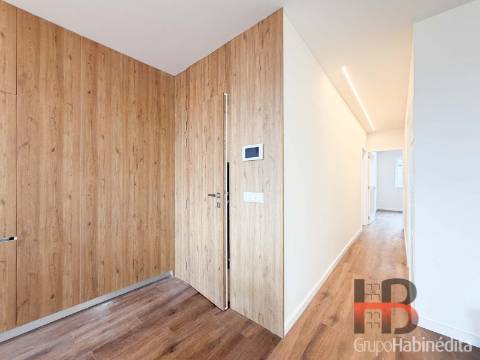 Apartamento T2 Venda em Paranhos,Porto