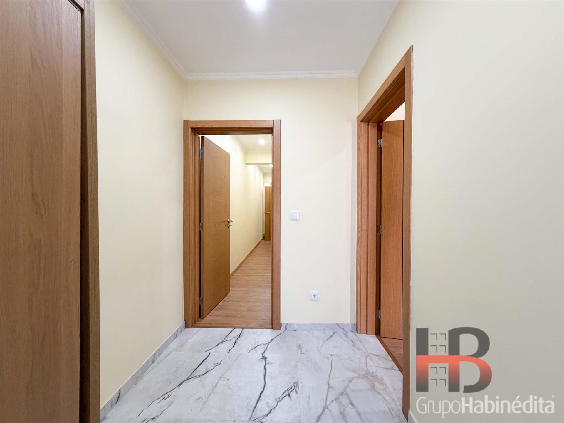 Moradia em Banda T4 Venda em Campanhã,Porto