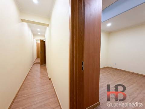 Moradia em Banda T4 Venda em Campanhã,Porto