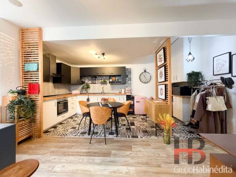 Escritório T2 Venda em Mafamude e Vilar do Paraíso,Vila Nova de Gaia