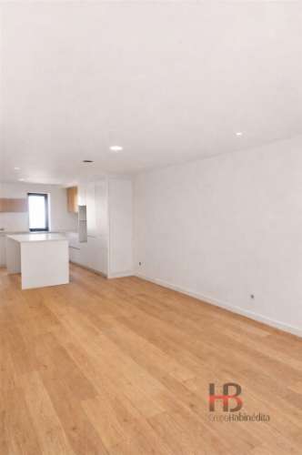 Moradia em Banda T2 Venda em Gondomar (São Cosme), Valbom e Jovim,Gondomar