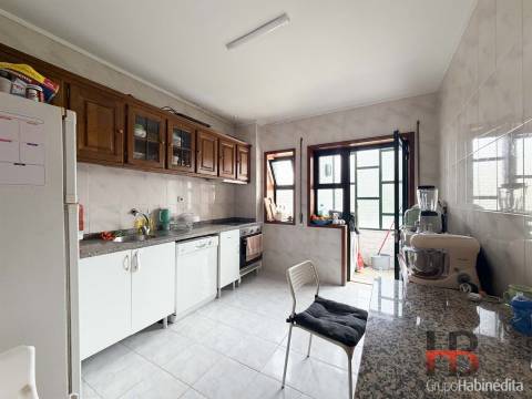 Apartamento T2 Venda em Oliveira do Douro,Vila Nova de Gaia