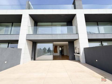 Moradia T4 Venda em Canidelo,Vila Nova de Gaia