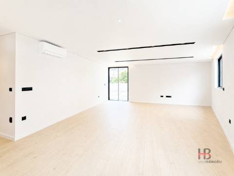 Apartamento T2 Venda em Gondomar (São Cosme), Valbom e Jovim,Gondomar