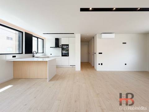 Apartamento T1 Venda em Gondomar (São Cosme), Valbom e Jovim,Gondomar