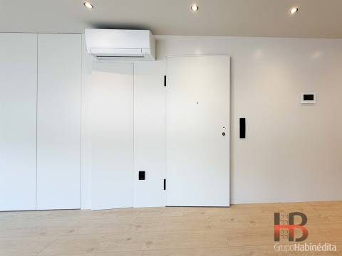 Apartamento T4 Venda em Gondomar (São Cosme), Valbom e Jovim,Gondomar
