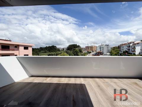 Apartamento T3 Venda em Gondomar (São Cosme), Valbom e Jovim,Gondomar