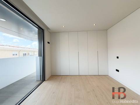 Apartamento T3 Venda em Gondomar (São Cosme), Valbom e Jovim,Gondomar