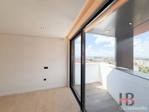 Apartamento T3 Venda em Gondomar (São Cosme), Valbom e Jovim,Gondomar