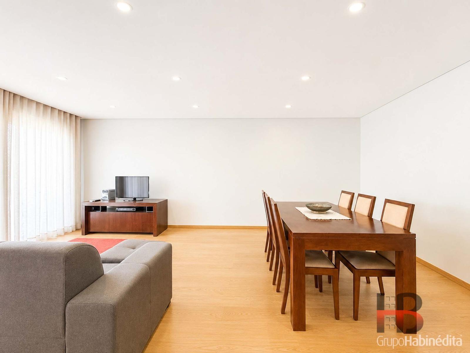 Apartamento T3 Venda em Ermesinde,Valongo
