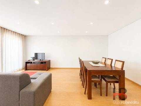 Apartamento T3 Venda em Ermesinde,Valongo