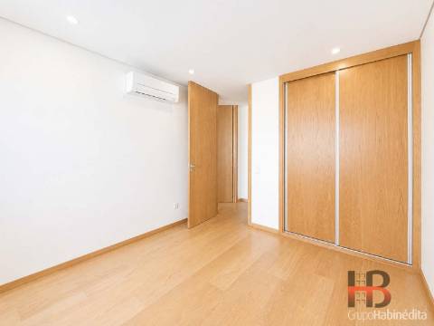 Apartamento T3 Venda em Ermesinde,Valongo