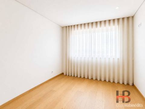 Apartamento T3 Venda em Ermesinde,Valongo
