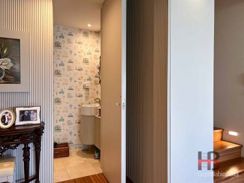 Apartamento T2 DUPLEX Arrendamento em Lordelo do Ouro e Massarelos,Porto