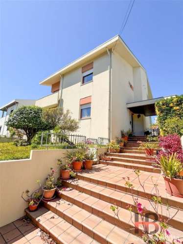 Moradia T5 Venda em Gulpilhares e Valadares,Vila Nova de Gaia