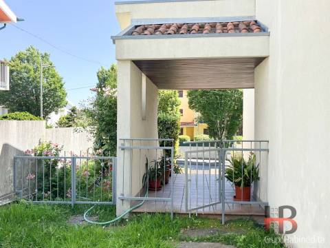 Moradia T5 Venda em Gulpilhares e Valadares,Vila Nova de Gaia