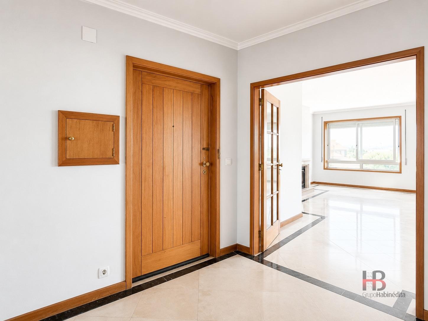 Apartamento T3 DUPLEX Arrendamento em São Mamede de Infesta e Senhora da Hora,Matosinhos