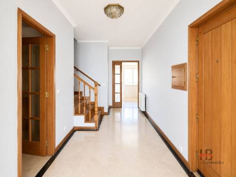 Apartamento T3 DUPLEX Arrendamento em São Mamede de Infesta e Senhora da Hora,Matosinhos