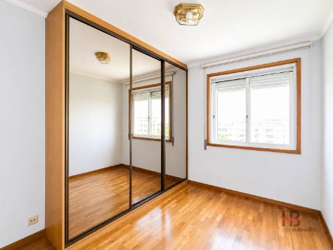 Apartamento T3 DUPLEX Arrendamento em São Mamede de Infesta e Senhora da Hora,Matosinhos