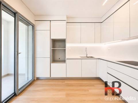 Apartamento T2 Venda em Lordelo do Ouro e Massarelos,Porto