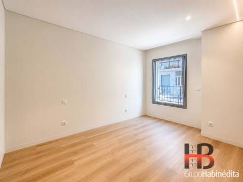 Apartamento T2 Venda em Lordelo do Ouro e Massarelos,Porto