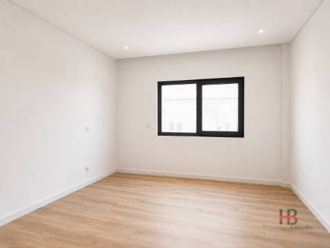 Apartamento T2 Venda em Campanhã,Porto