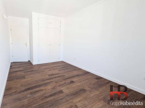 Apartamento T2 Arrendamento em Cidade da Maia,Maia