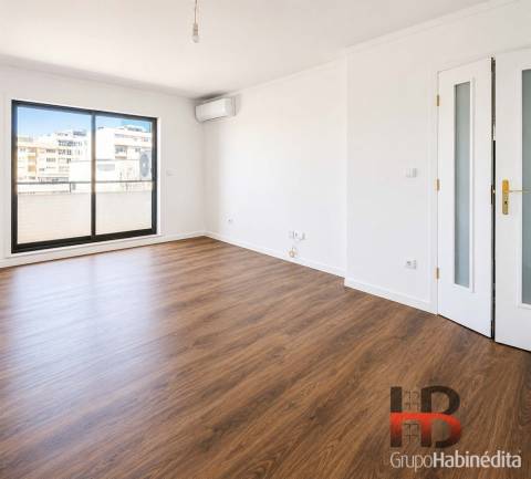 Apartamento T2 Arrendamento em Cidade da Maia,Maia