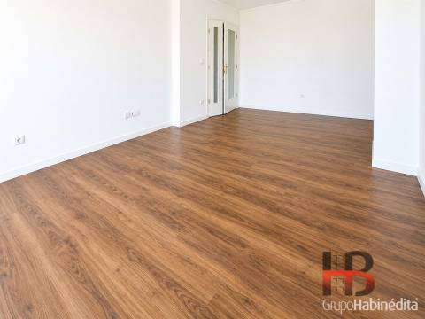 Apartamento T2 Arrendamento em Cidade da Maia,Maia