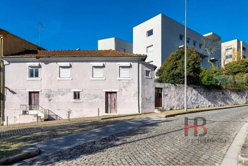 Moradia Geminada T4 Venda em Lordelo do Ouro e Massarelos,Porto